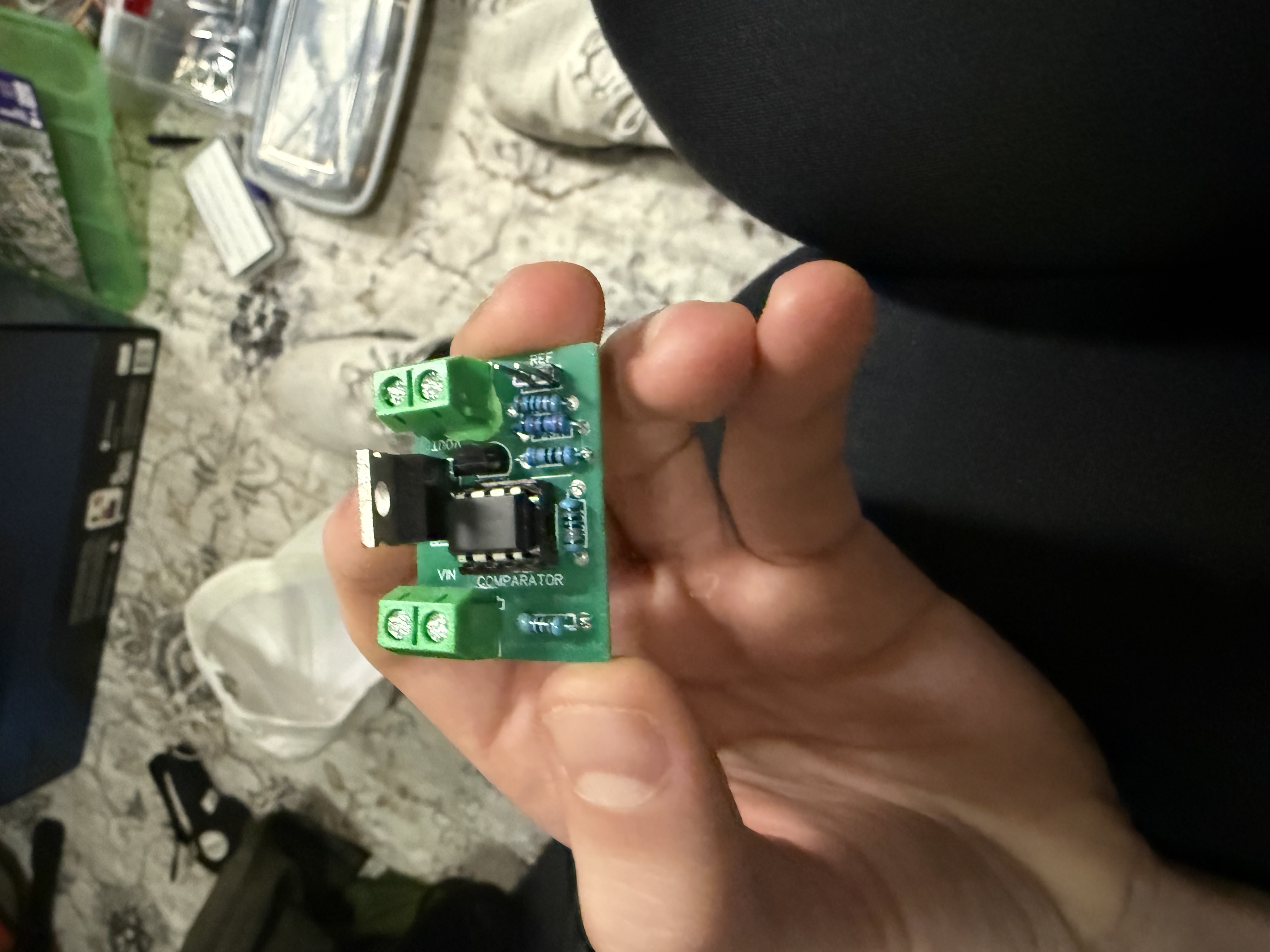 Assembled low-voltage cutoff PCB front side